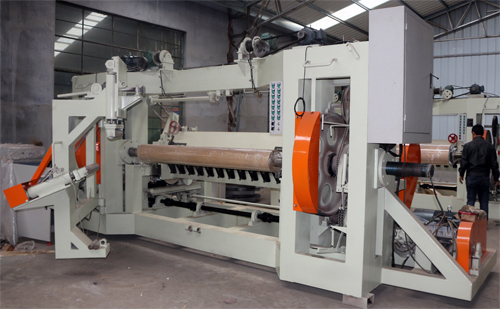 Automatic face veneer spindle peeling line,Wood log